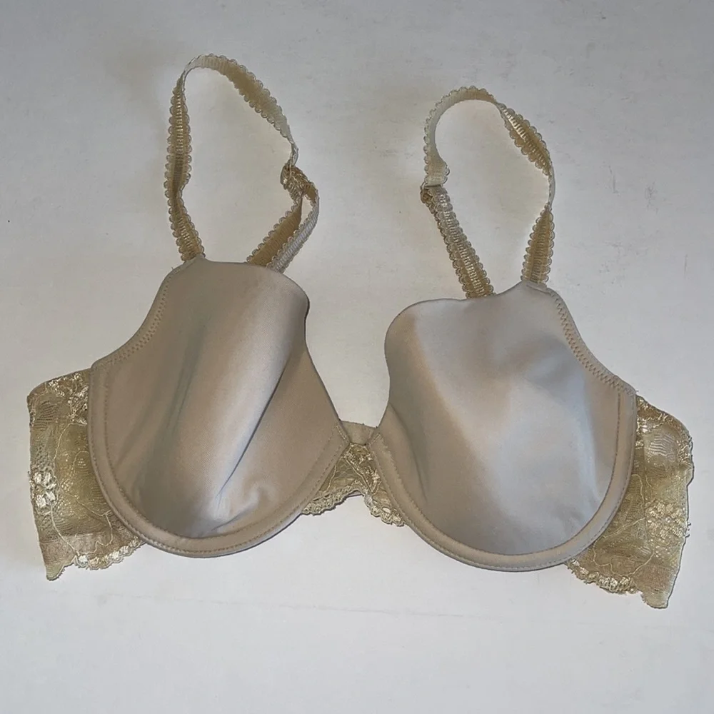 Wacoal Nude French Garden Contour Bra
